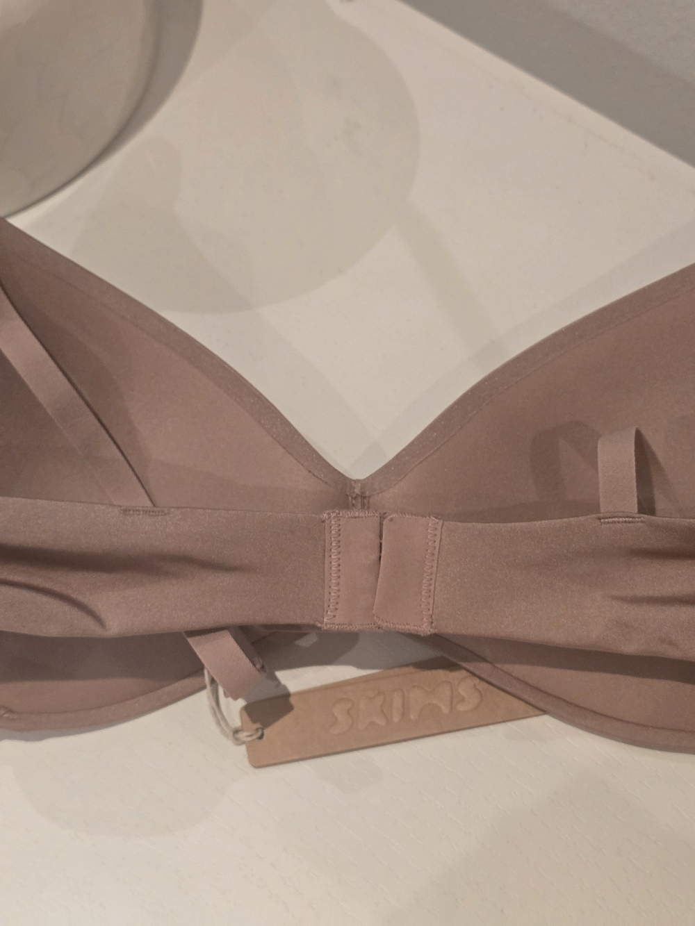 NWT SKIMS Wireless Form T-Shirt Bra - Picture 4 of 6
